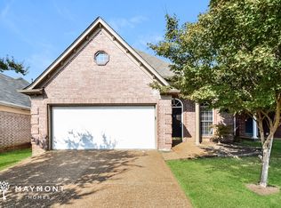 1095 Cross Meadow Rd, Cordova, TN 38018