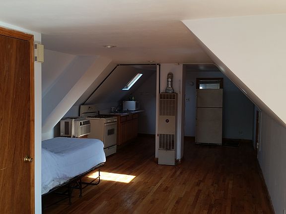 5th image of 4325 N Western Ave APT 4