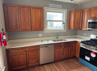 21-23 Lake Ave, Swedesboro, NJ 08085