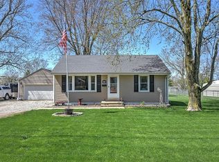 193 N Fieldcrest Rd, Decatur, IL 62522