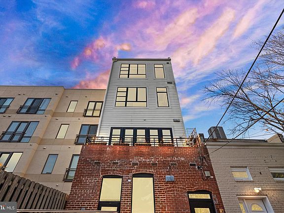 4th image of 732 15th St SE APT 6