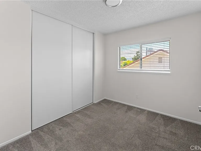 1232 Kings Rd — Photo 4
