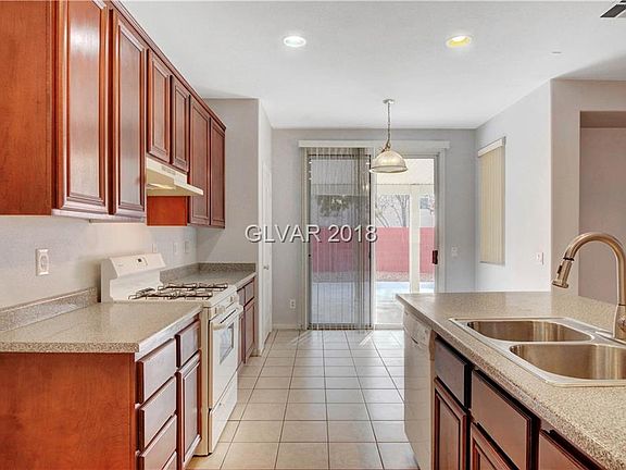 5th image of 9555 Newton Grove Ct