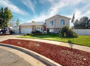 288 E 1375 N, Layton, UT 84041