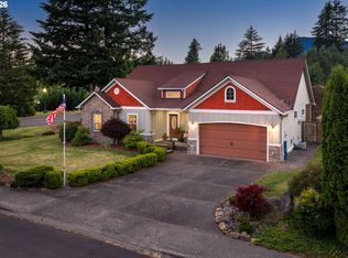 945 NW Angel Heights Rd, Stevenson, WA 98648