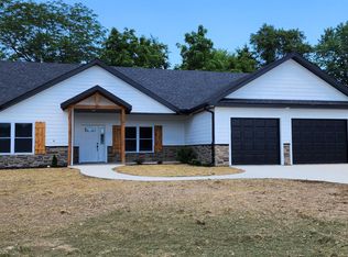 504 Brian Avenue, Ava, MO 65608