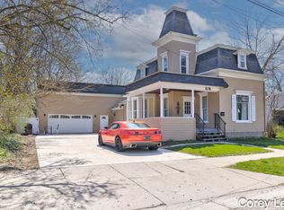 518 Spring St, Lowell, MI 49331