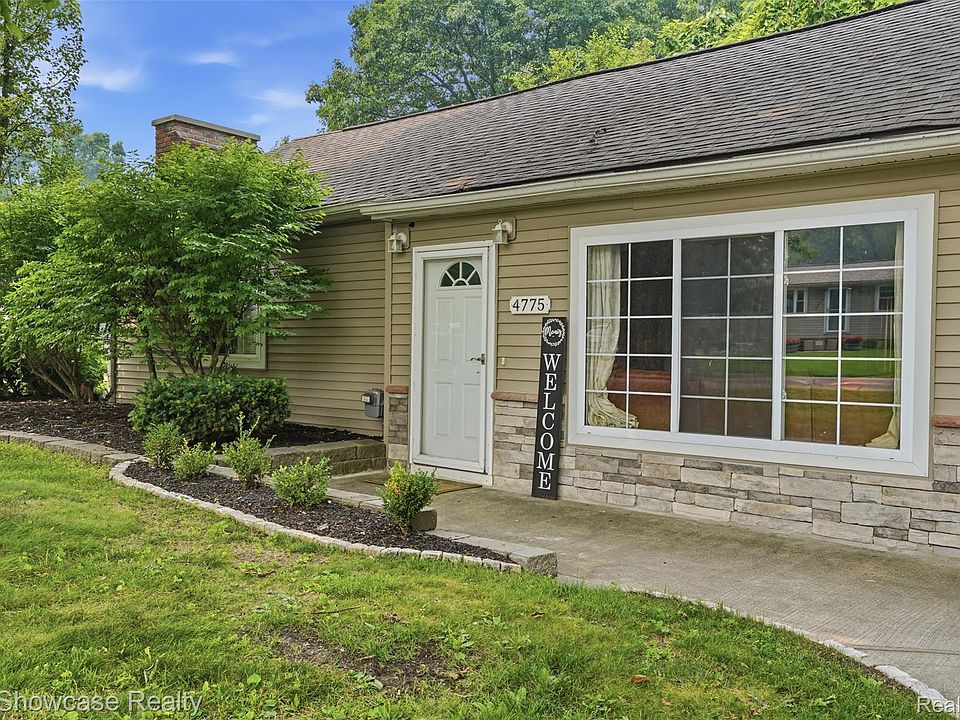 1st image of 4775 Lake Grove Dr