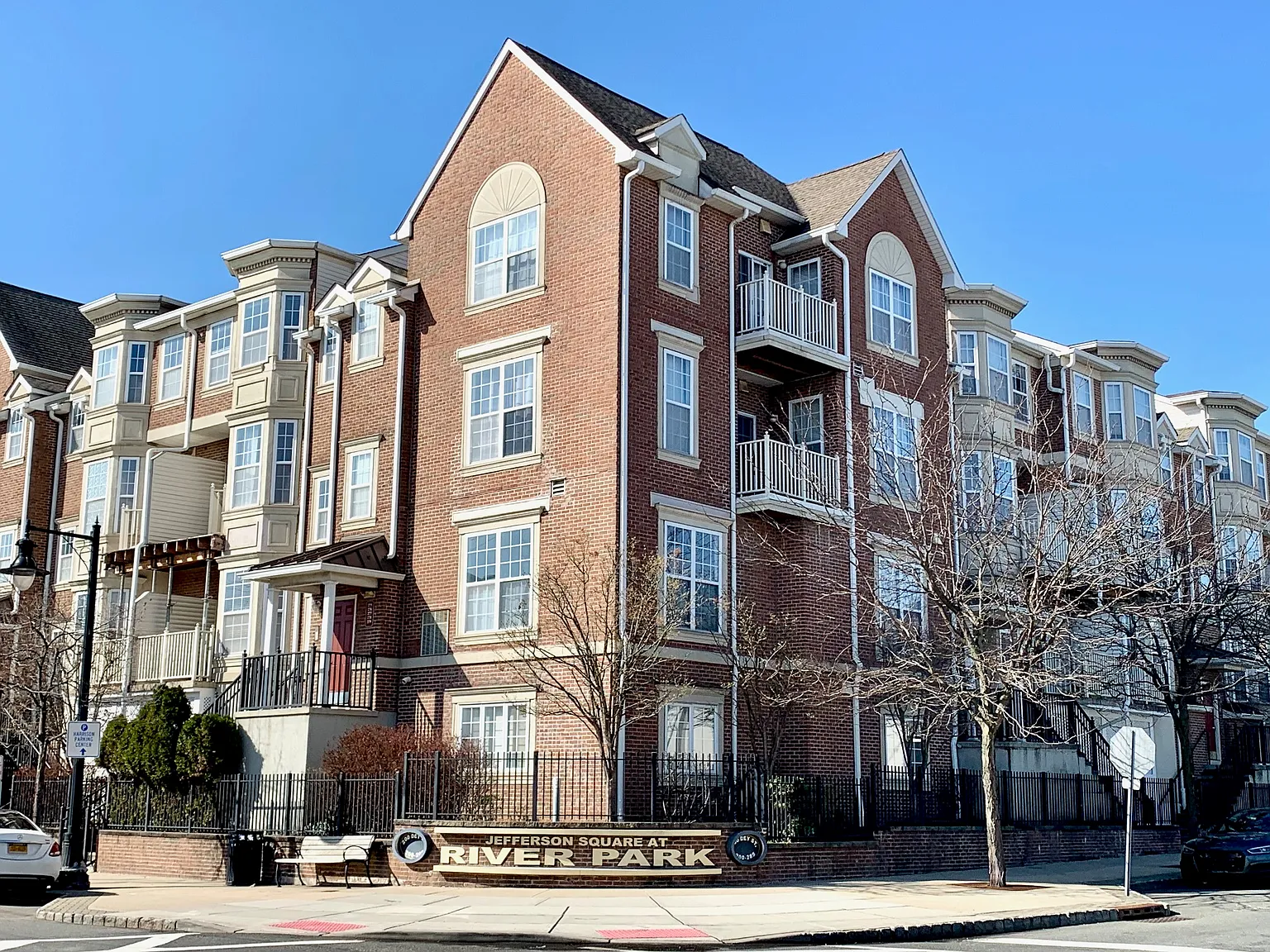 2 bed, 2.5 bath, 1590 sqft, $3,200 — Photo 1