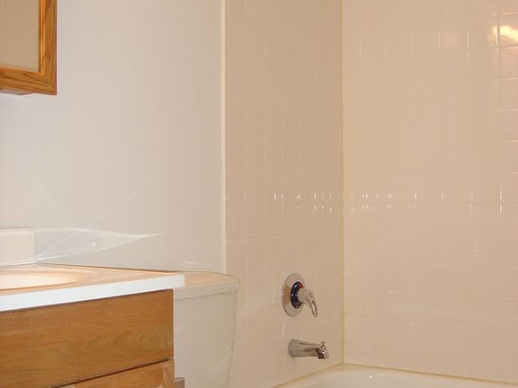 4th image of 1137 Dickens Way APT D