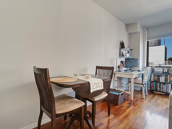 4th image of 330 E 75th St APT 14K