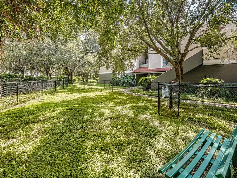 Arbors at Lee Vista — Photo 33