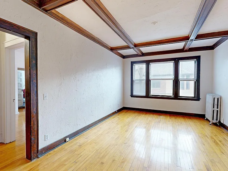 1917 Emerson Ave S #303 — Photo 4