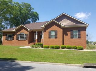 214 Lighthouse Dr, Dothan, AL 36305
