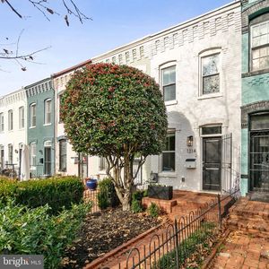 1214 G St SE, Washington, DC, 20003