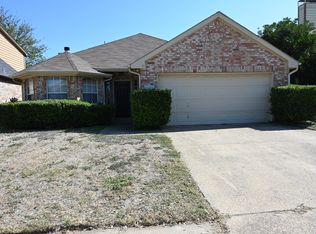 3220 Plumstead Dr, Dallas, TX 75228