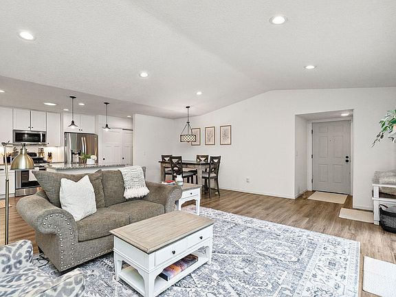 5th image of 1221 Archer Ln N