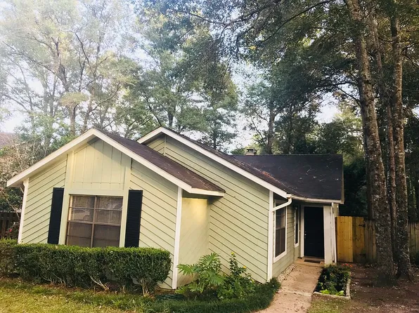 1833 Spring Brook Ct, Mobile, AL 36609