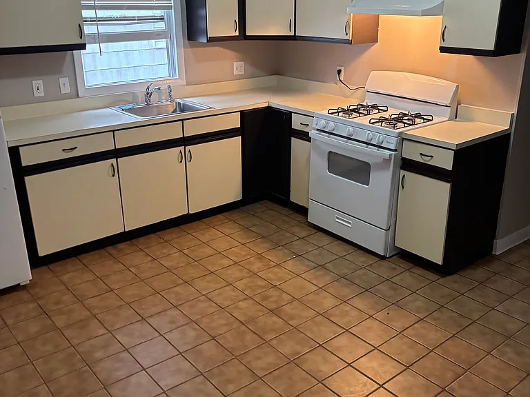 244 W Ivy St #1 — Photo 11