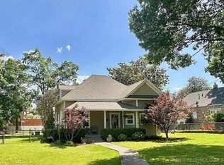 321 W Shawnee St, Tahlequah, OK 74464