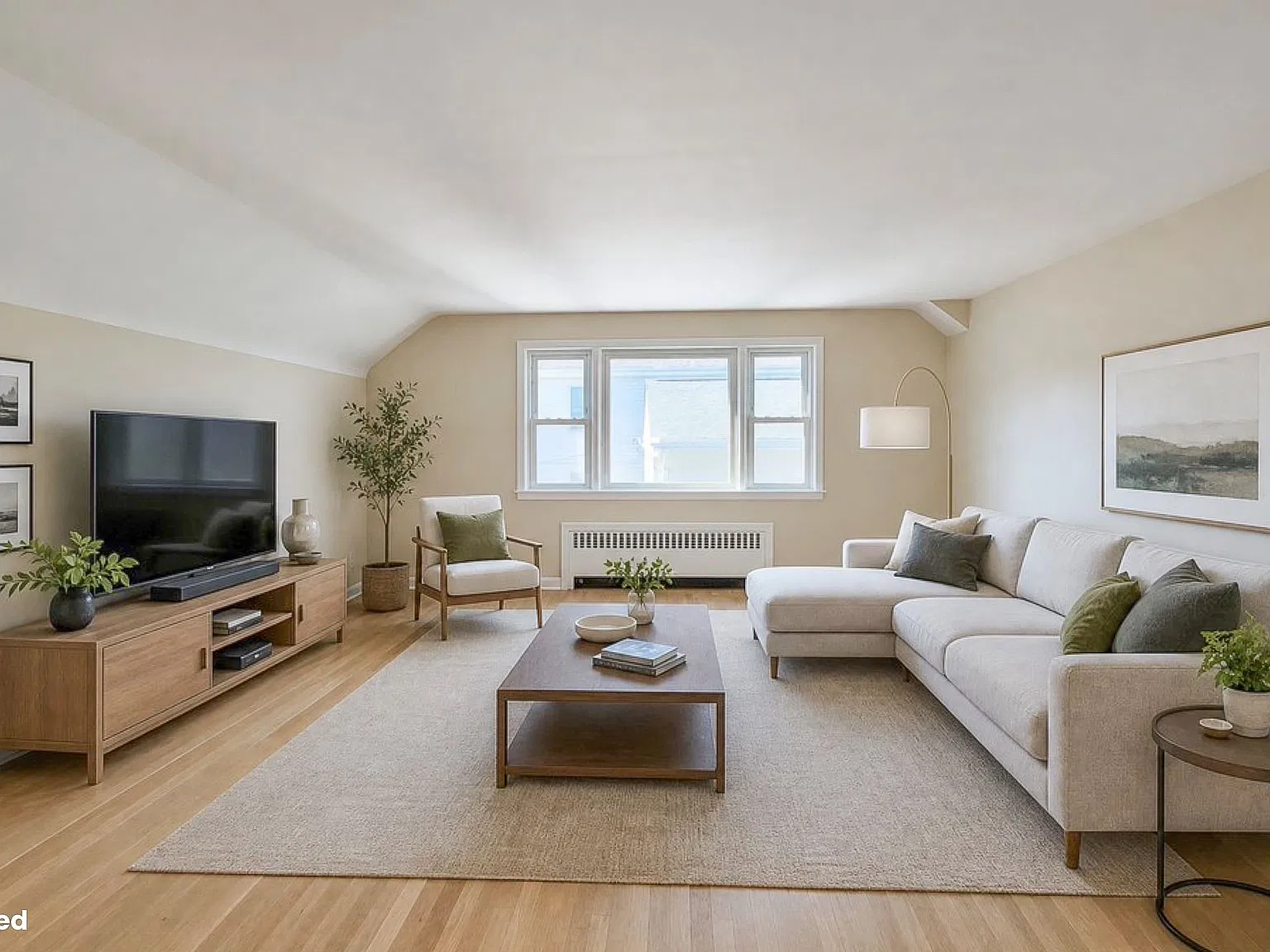 2 bed, 1.0 bath, 1070 sqft, $2,700 — Photo 1
