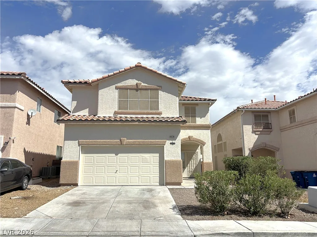 5 bed, 4.0 bath, 2547 sqft, $2,490 — Photo 1