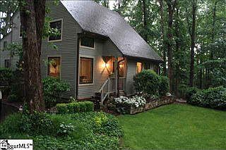 1st image of 301 Winsford Dr
