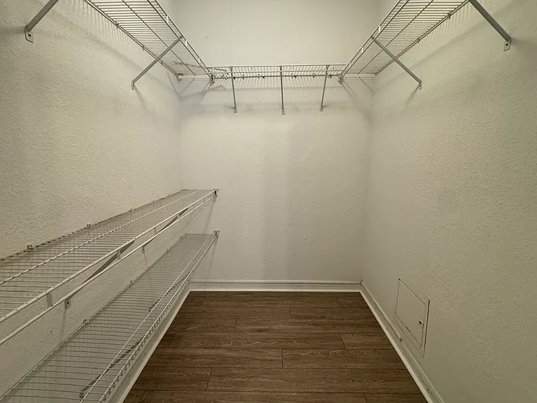 7800 Point Meadows Dr #1117 — Photo 22