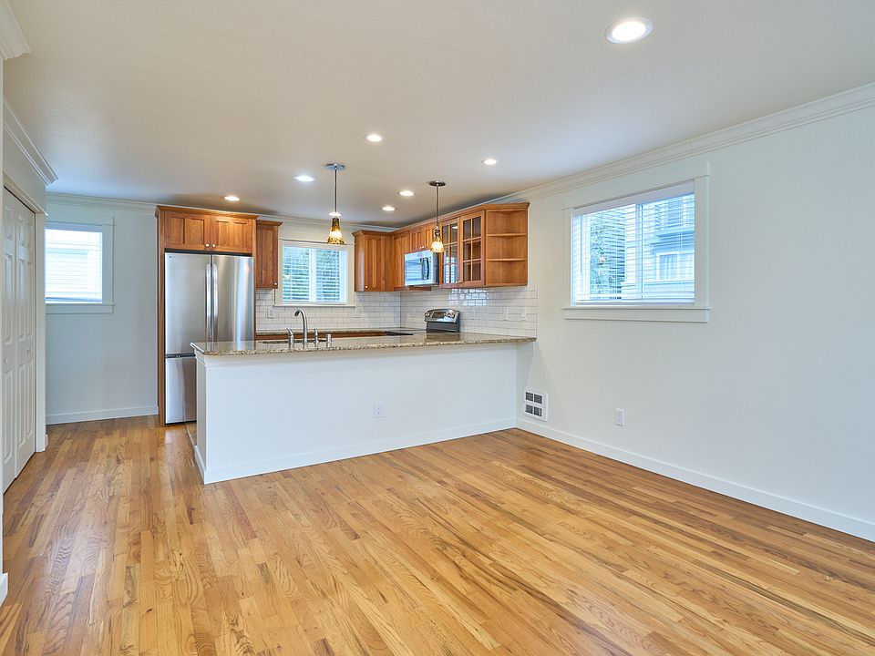 Kitchen and living room