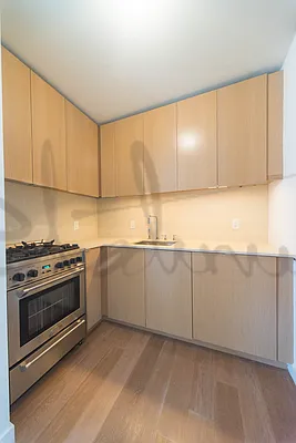 Rented by Platinum Properties | media 13