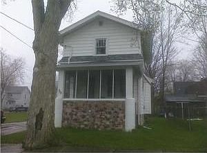 1st image of 308 S Monroe St