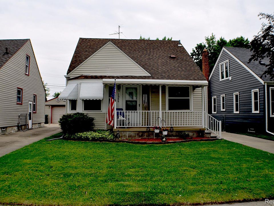 1st image of 1966 Leblanc St