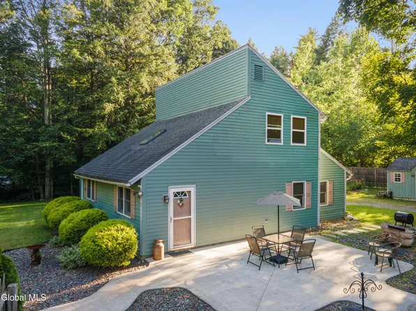 1 Shovahs Way, Fort Ann, NY 12827