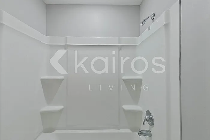 102 Saint Matthew Way — Photo 15