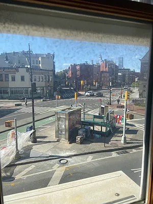 Rented by Argy Realty Inc | media 49