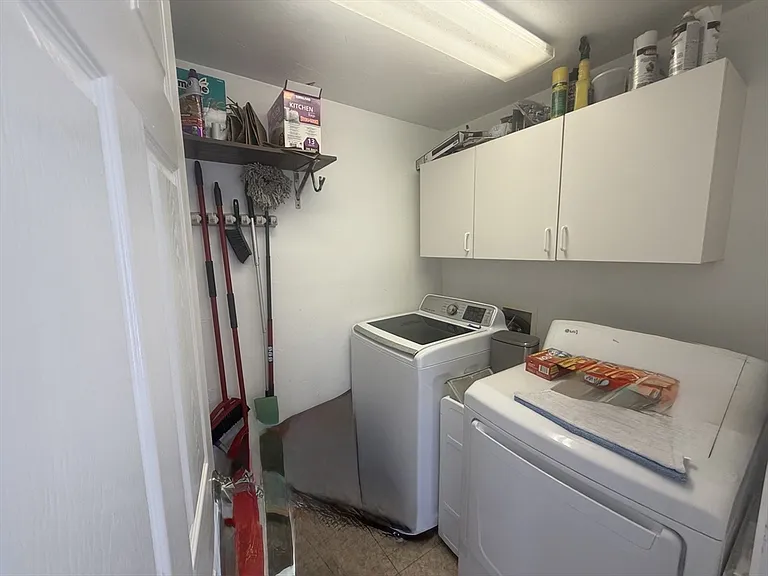 735 Sea St — Photo 27