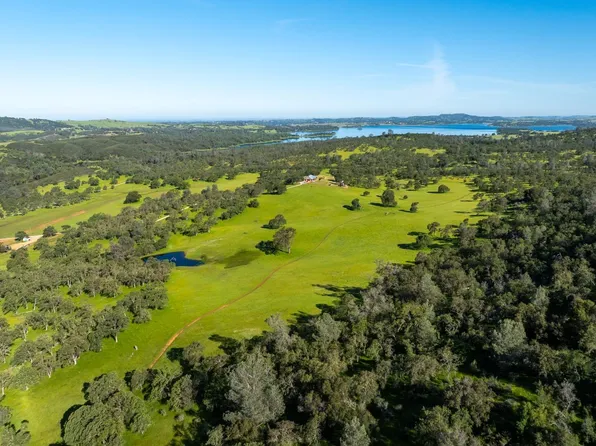 8591 Hogan Dam Rd, Valley Springs, CA 95252