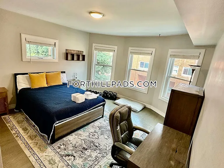 19 Highland St #3F — Photo 8