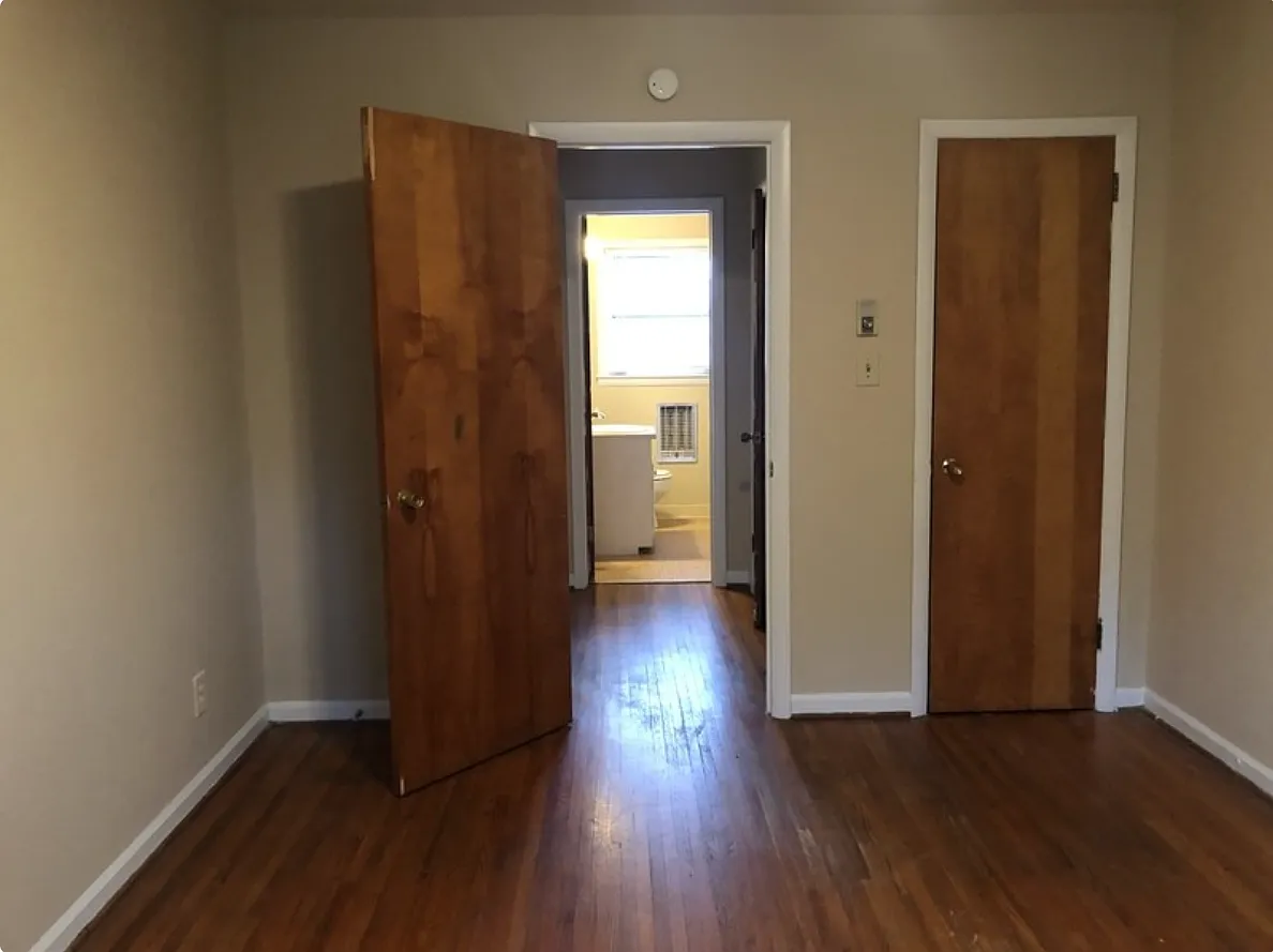 3117 Girard Ct — Photo 3