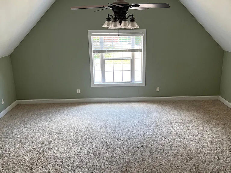 109 Fieldcrest Cir — Photo 49