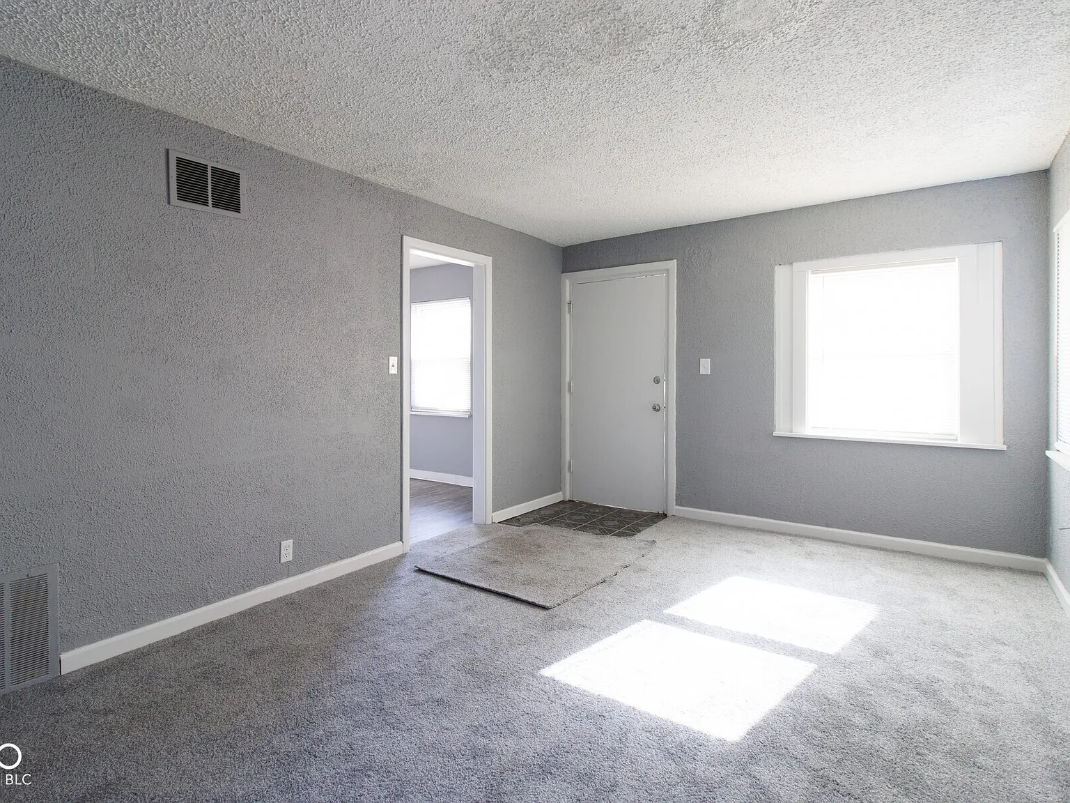 2 bed, 1.0 bath, 768 sqft, $995 — Photo 4