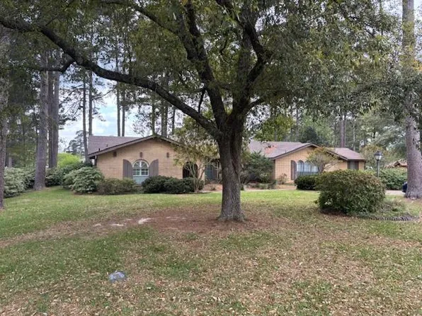 503 Choctaw Dr, Pineville, LA 71360