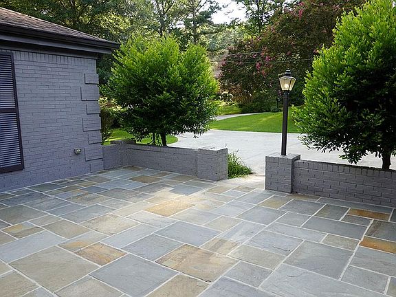 5th image of 2655 Leslie Dr NE