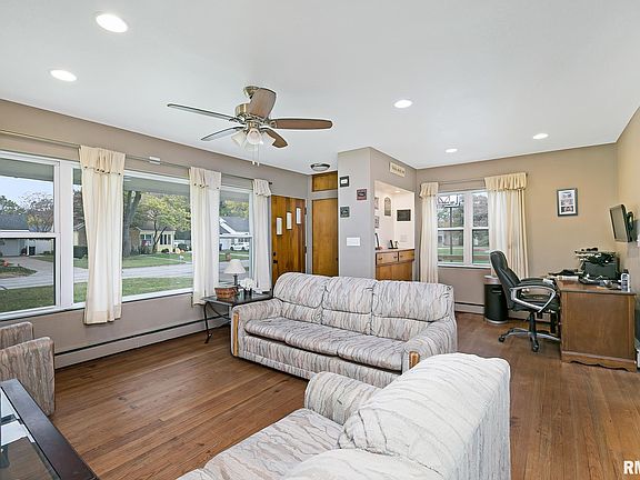 4th image of 1860 24th Avenue Ct