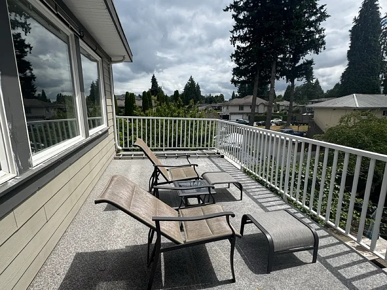 1732 Manning Ave — Photo 14