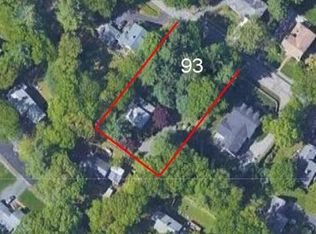 93 Brook St, Wellesley, MA 02482