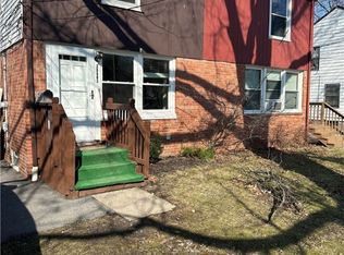 25581 Tungsten Rd, Euclid, OH 44132