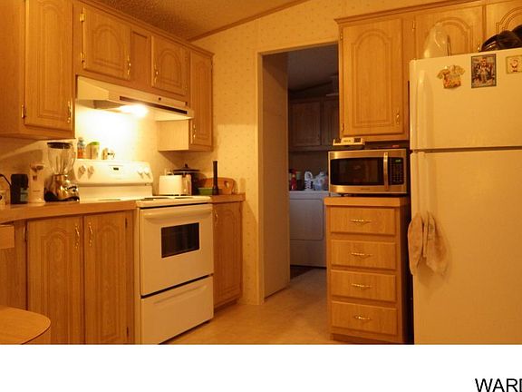 4th image of 4619 E Linden Dr