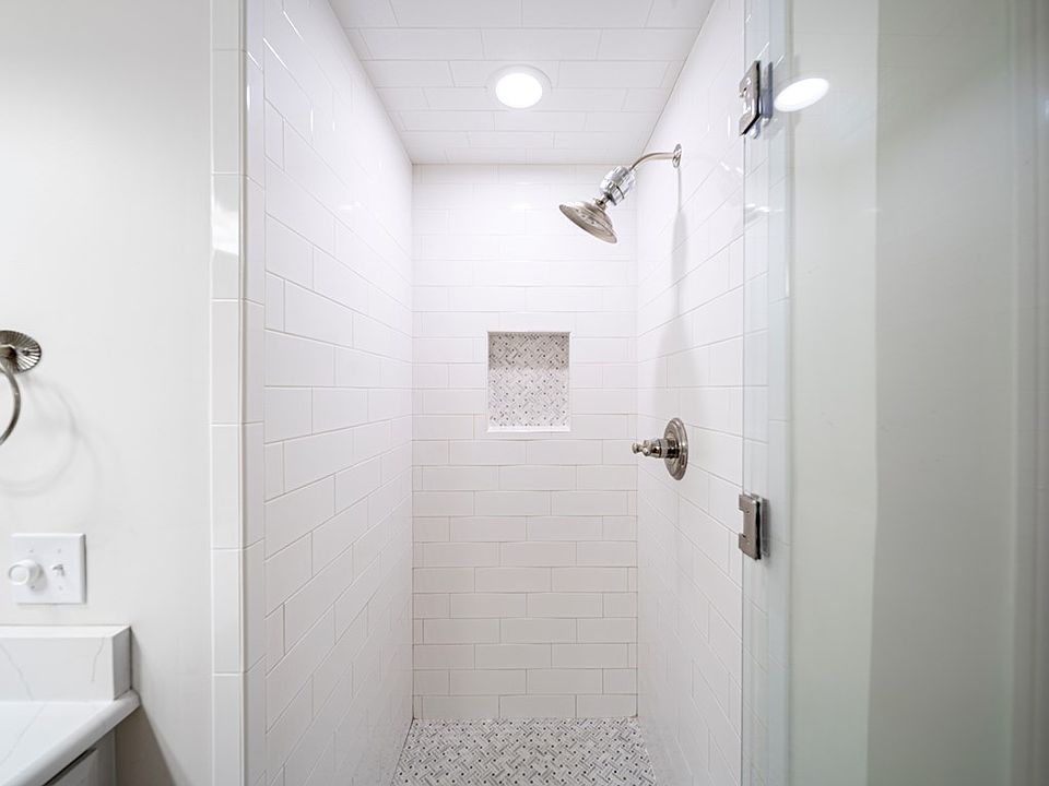 19th image of 7837 Val Del Rd