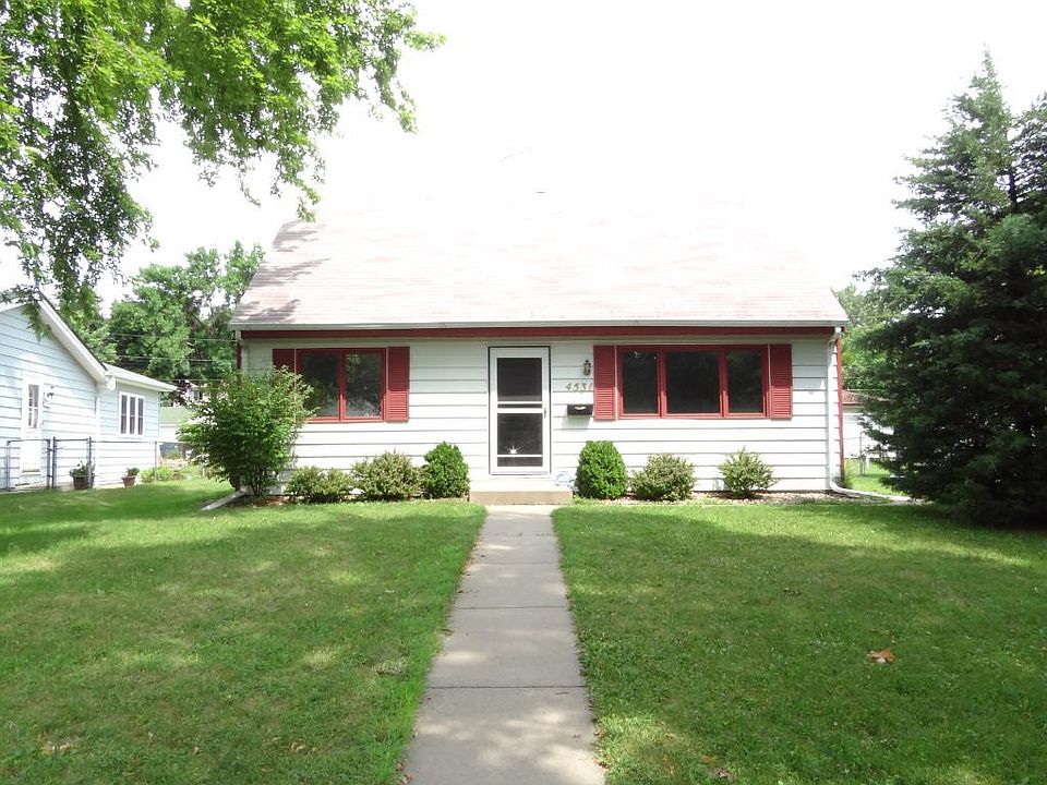 1st image of 4531 Heights Dr NE